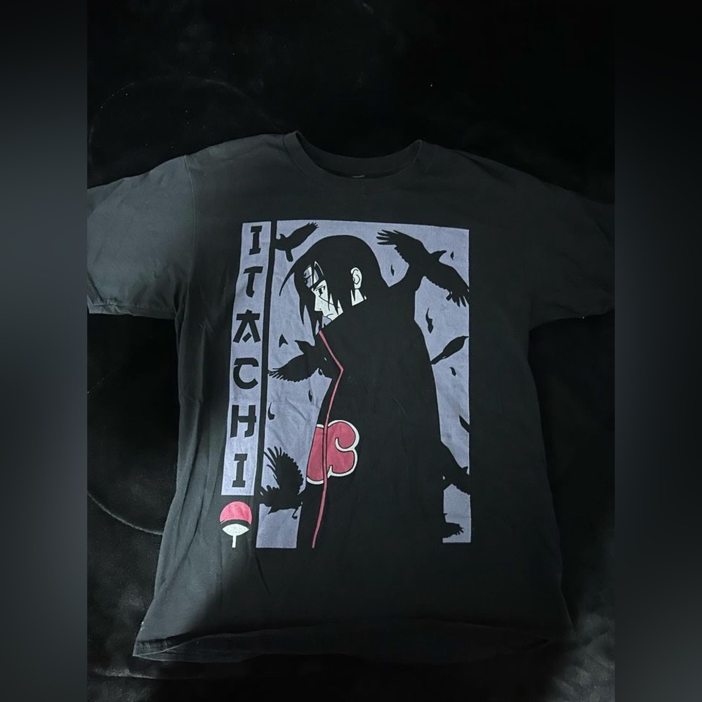 medium black men’s t-shirt
